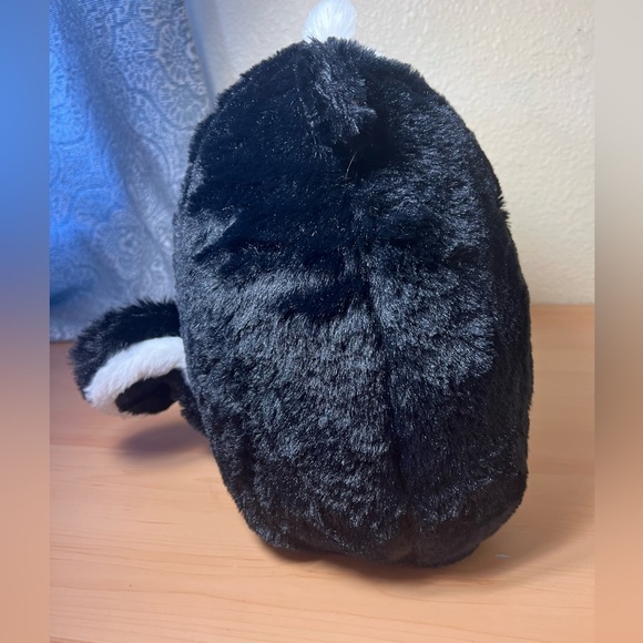 12” Selma the Skunk Fuzzamallow NWT Squishmallows Kellytoy New with tag - Picture 4 of 10